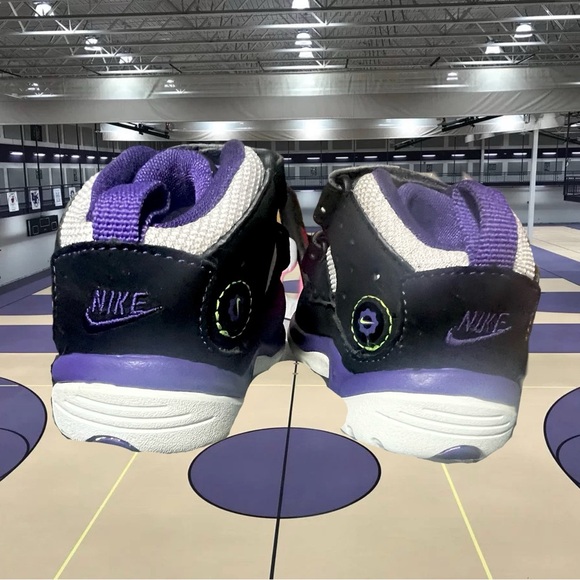 Rare 2008 Nike Zoom Sharkley Sneakers Toddler size 3C. - Picture 3 of 6